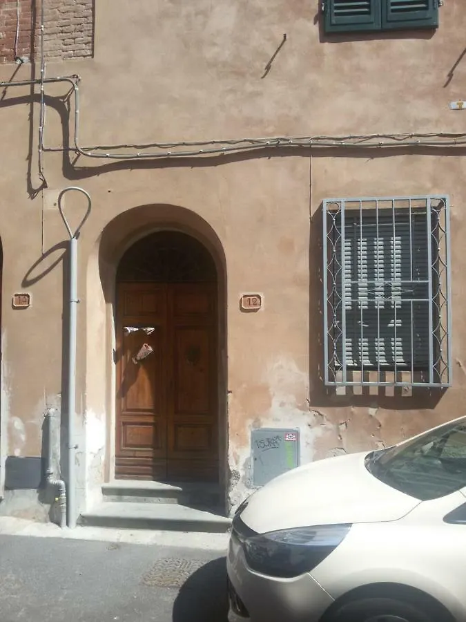 Apartment Vacantara Pisa Italy